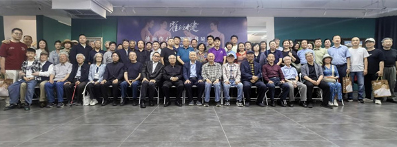 韩玉臣应邀出席翟欣建油